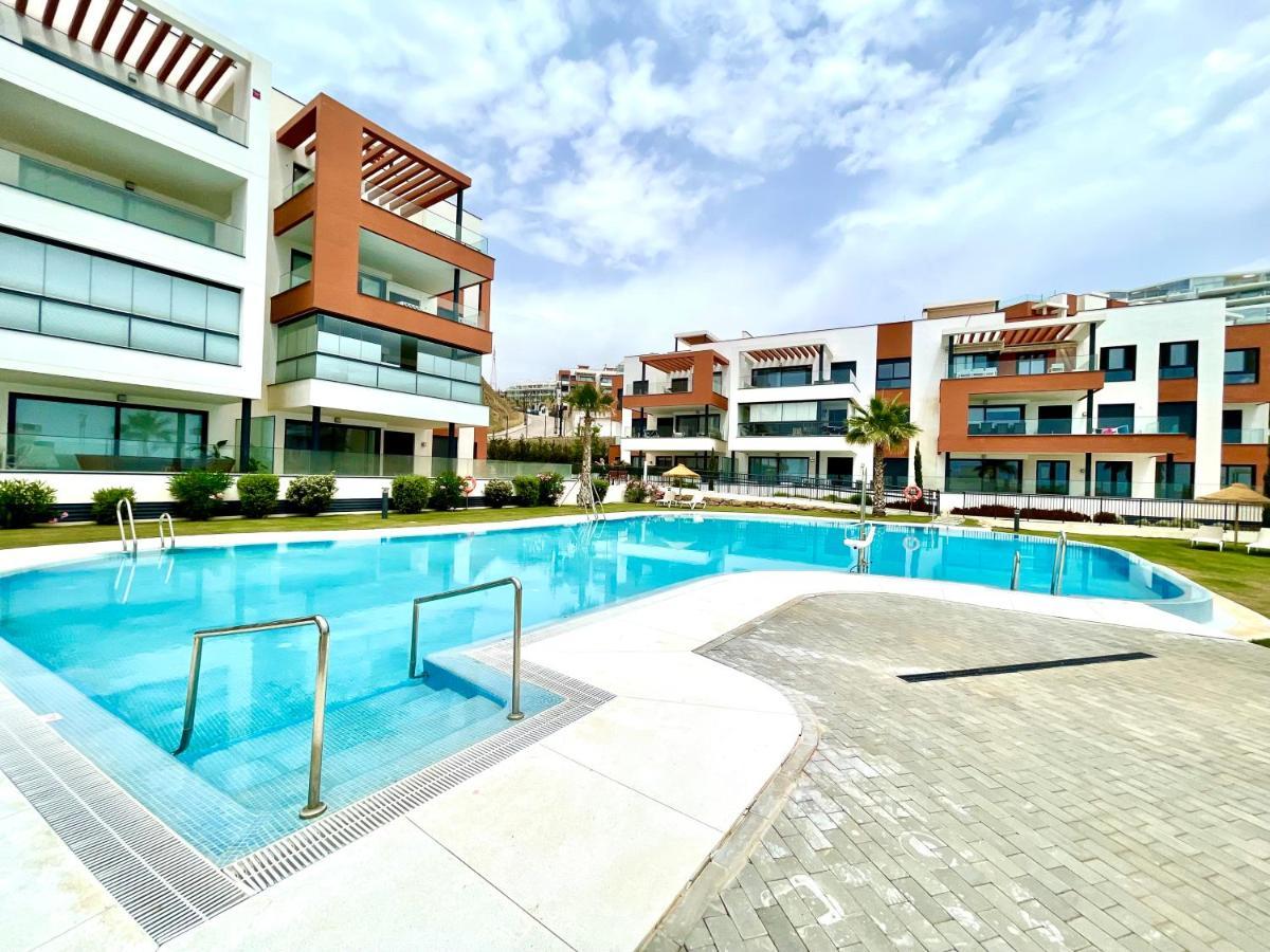 Luxury 3 Bedroom Apartment 300M From The Beach Fuengirola Zewnętrze zdjęcie