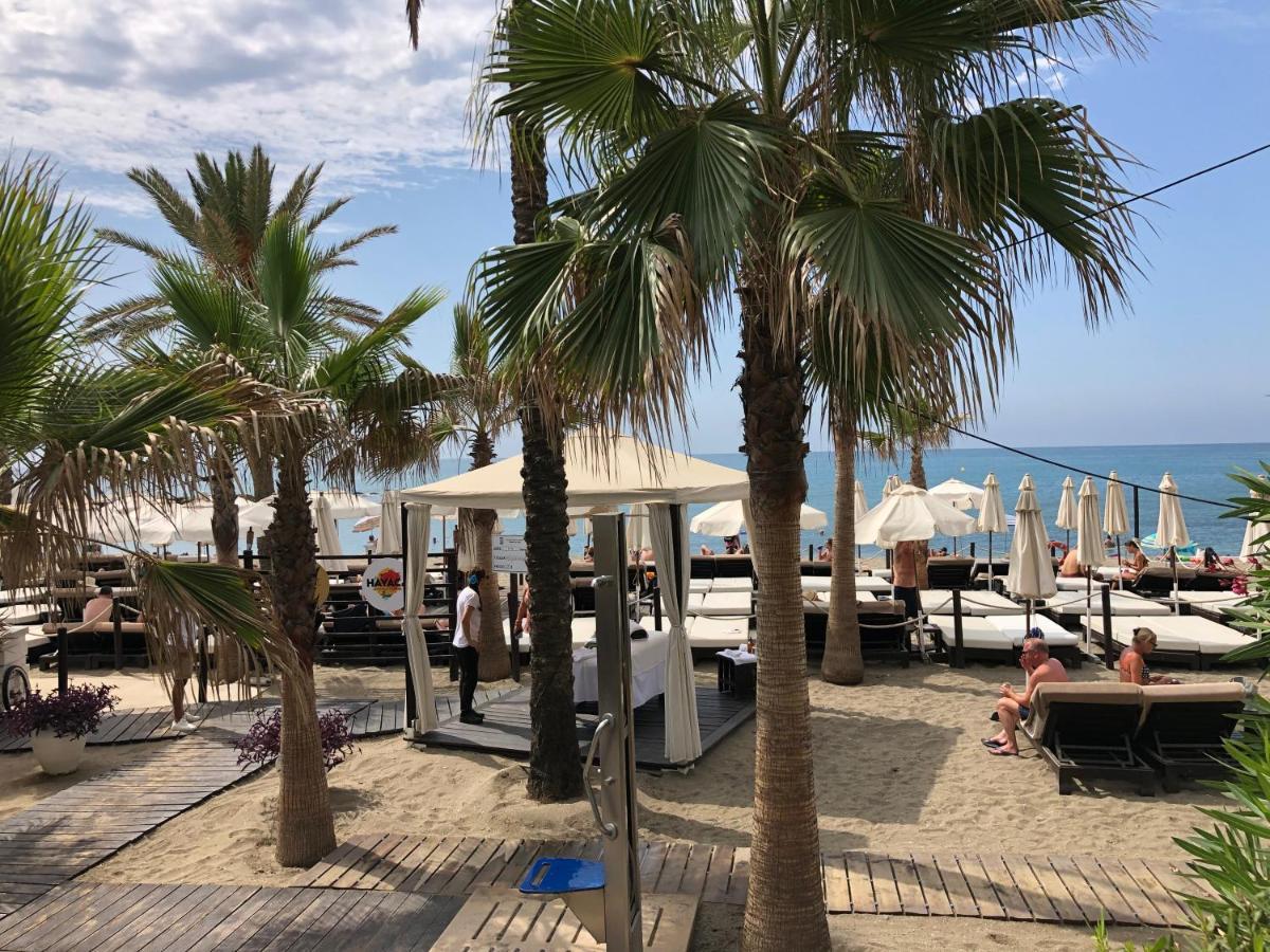 Luxury 3 Bedroom Apartment 300M From The Beach Fuengirola Zewnętrze zdjęcie